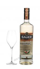 Bauer Haselnuss Крепкий спиртной напиток Бауэр Орех